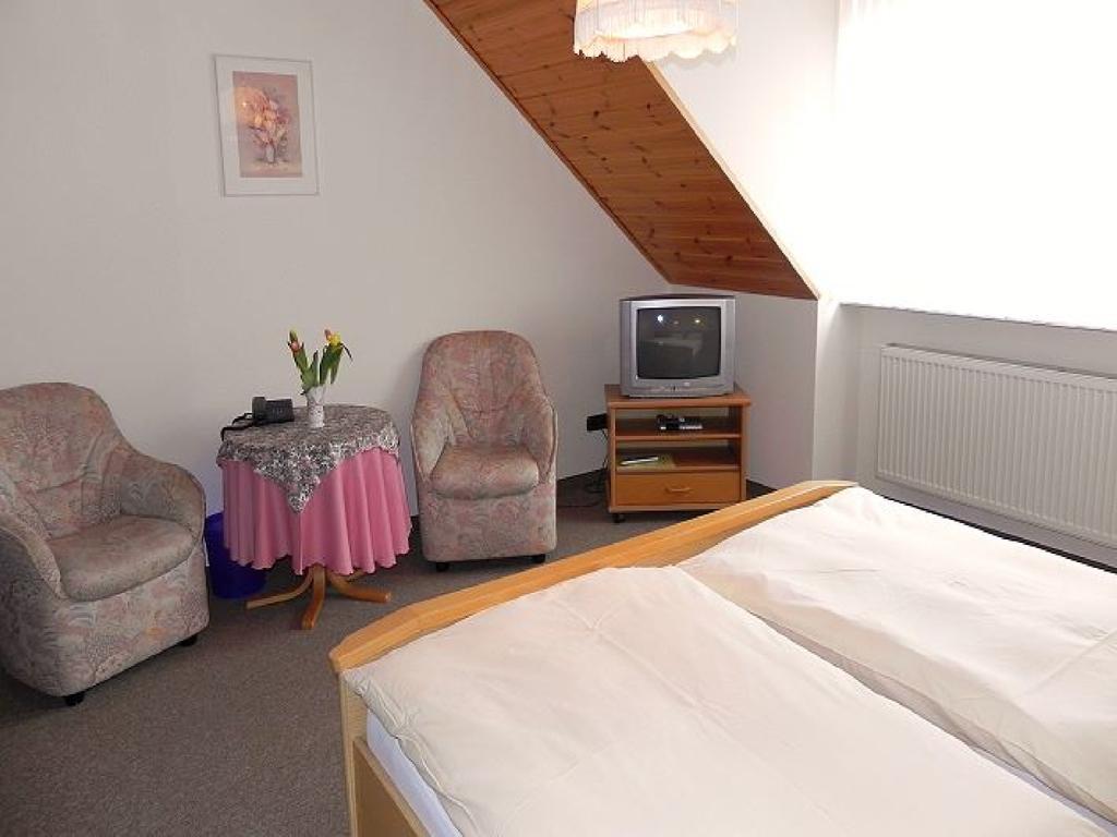 Gaestehaus Freimuth Mesenich Zewnętrze zdjęcie