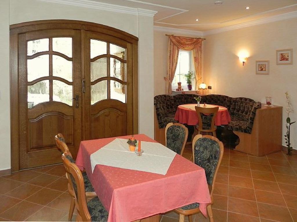 Gaestehaus Freimuth Mesenich Zewnętrze zdjęcie